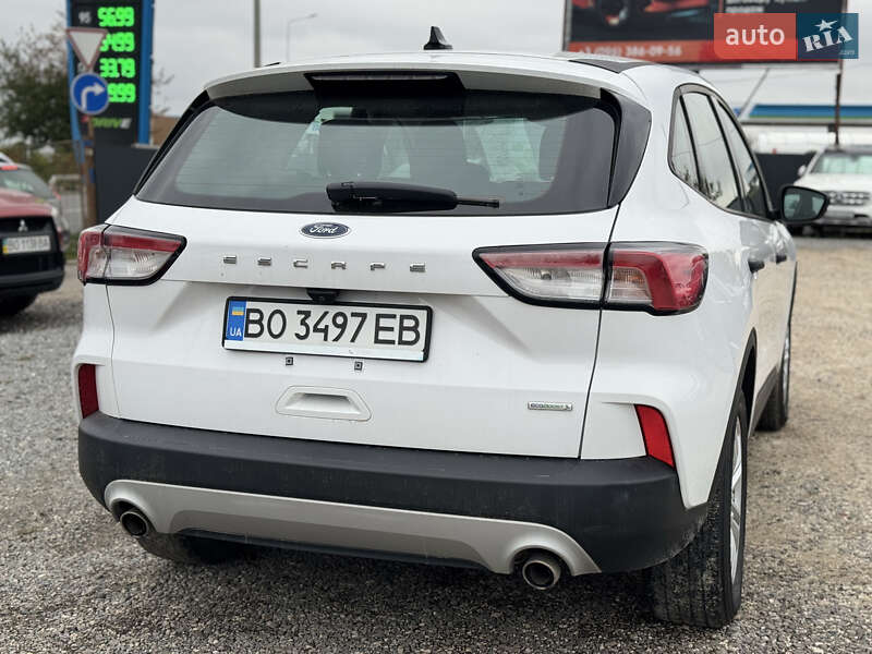 Позашляховик / Кросовер Ford Escape 2019 в Тернополі