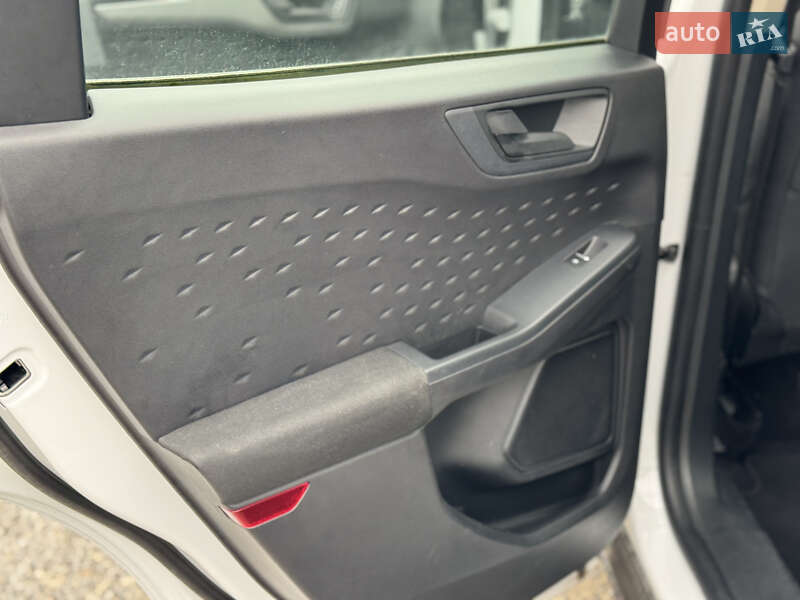 Позашляховик / Кросовер Ford Escape 2019 в Тернополі