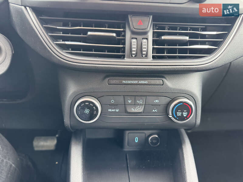 Позашляховик / Кросовер Ford Escape 2019 в Тернополі