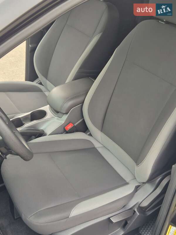 Внедорожник / Кроссовер Ford Escape 2015 в Харькове фото 10 Внедорожник / Кроссовер Ford Escape 2015 в Харькове