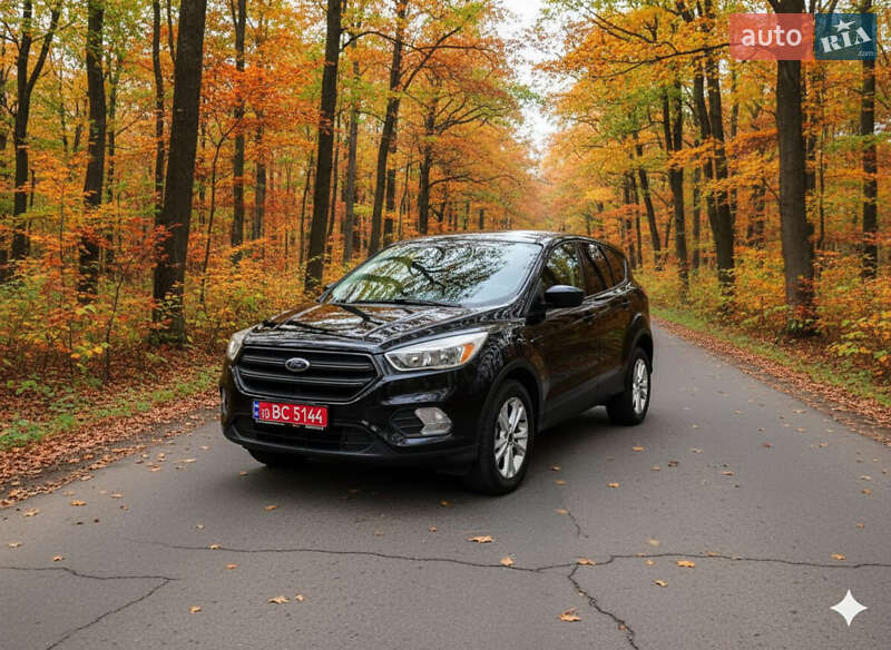 Позашляховик / Кросовер Ford Escape 2017 в Рівному