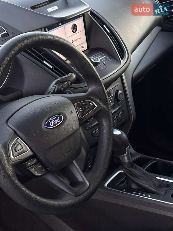 Позашляховик / Кросовер Ford Escape 2017 в Львові фото 11 Позашляховик / Кросовер Ford Escape 2017 в Львові