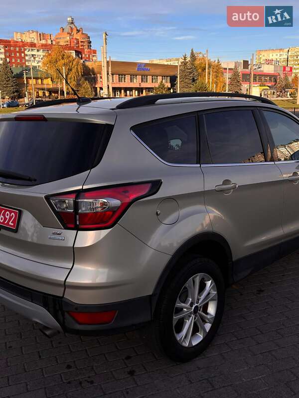 Позашляховик / Кросовер Ford Escape 2017 в Львові фото 6 Позашляховик / Кросовер Ford Escape 2017 в Львові