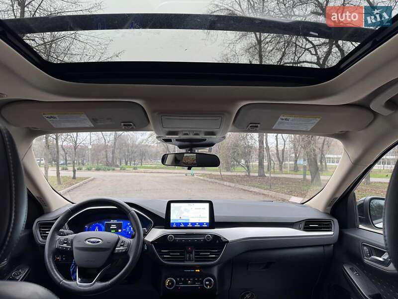 Позашляховик / Кросовер Ford Escape 2019 в Запоріжжі