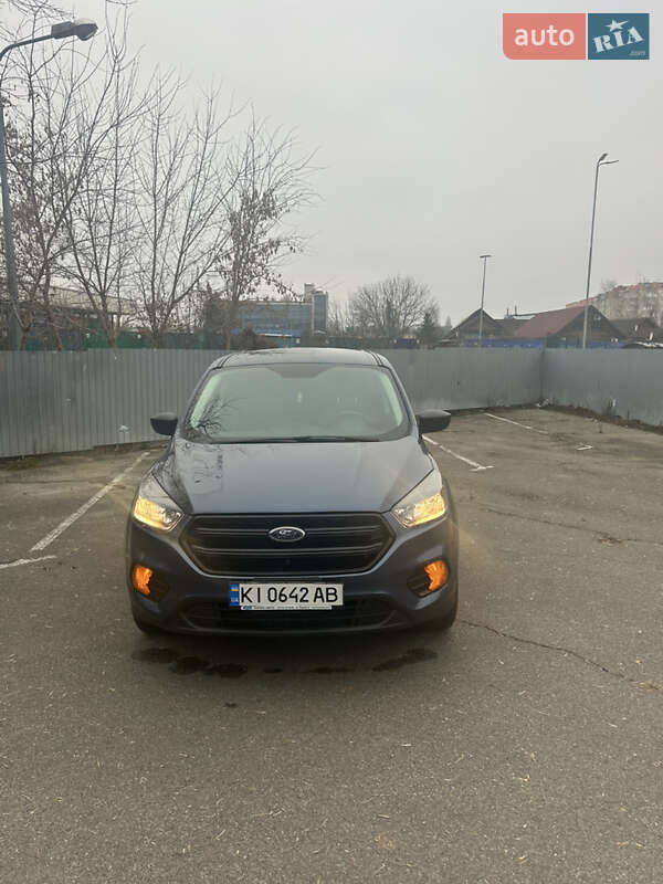 Внедорожник / Кроссовер Ford Escape 2018 в Борисполе