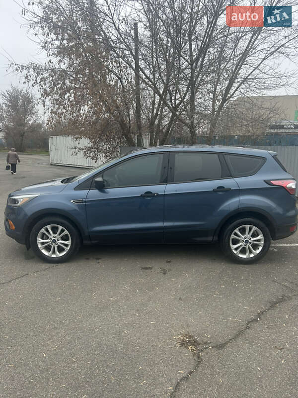 Внедорожник / Кроссовер Ford Escape 2018 в Борисполе