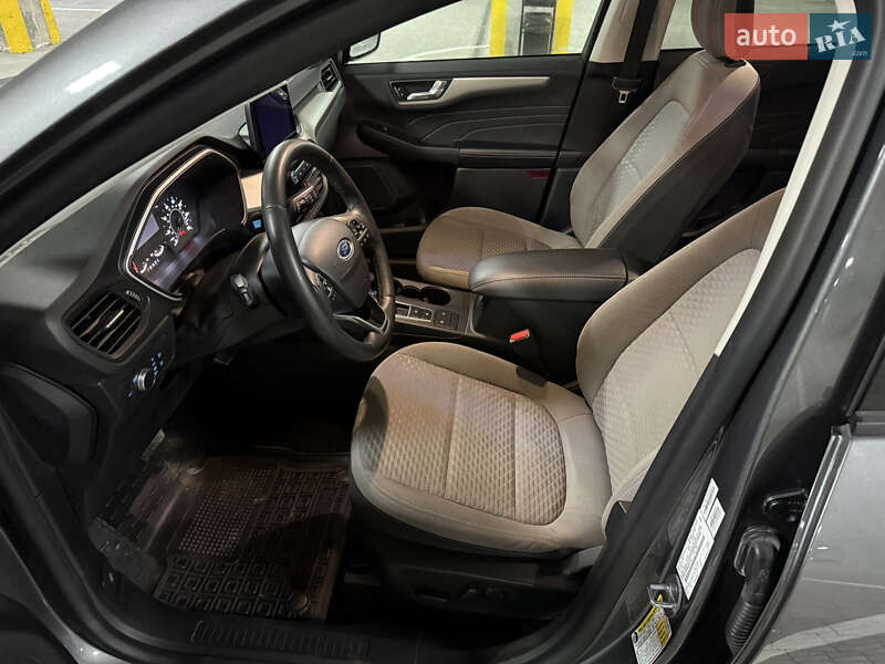 Внедорожник / Кроссовер Ford Escape 2021 в Тернополе фото 24 Внедорожник / Кроссовер Ford Escape 2021 в Тернополе