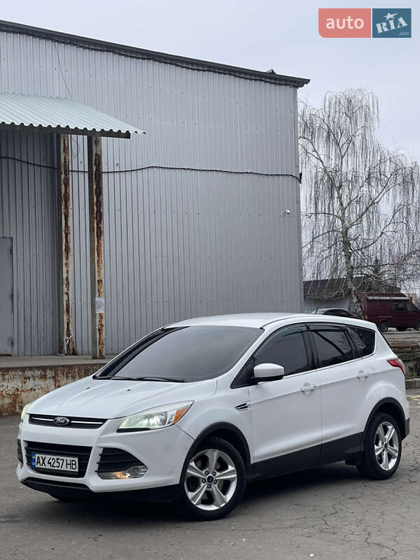 Внедорожник / Кроссовер Ford Escape 2014 в Харькове фото 7 Внедорожник / Кроссовер Ford Escape 2014 в Харькове