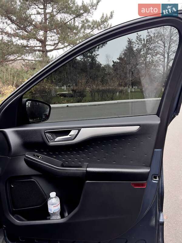 Позашляховик / Кросовер Ford Escape 2020 в Одесі