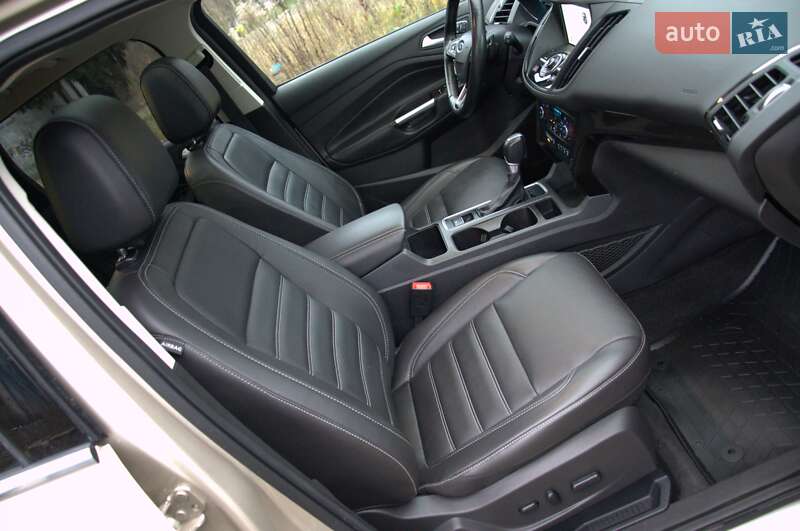 Позашляховик / Кросовер Ford Escape 2017 в Житомирі фото 31 Позашляховик / Кросовер Ford Escape 2017 в Житомирі