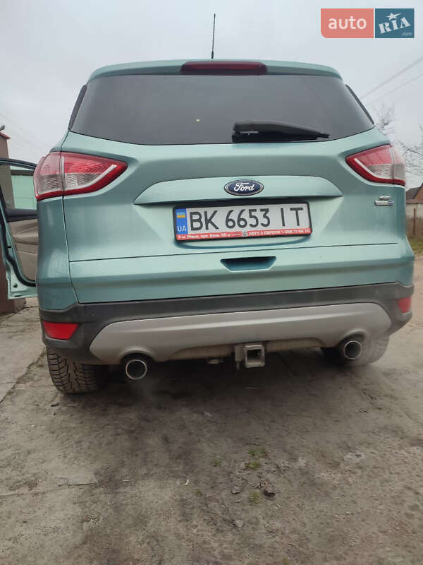 Позашляховик / Кросовер Ford Escape 2013 в Дубровиці