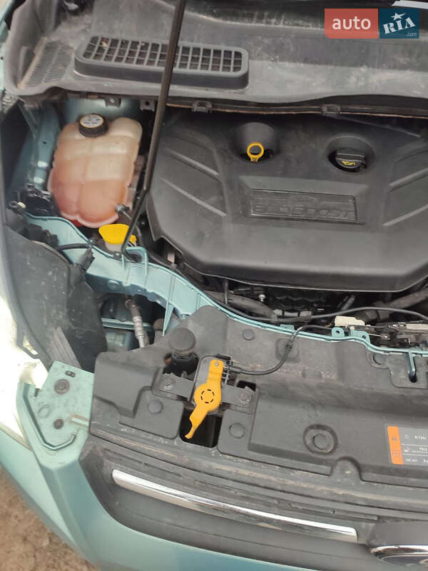 Позашляховик / Кросовер Ford Escape 2013 в Дубровиці