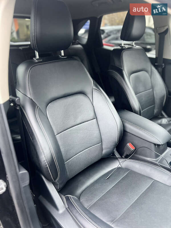 Внедорожник / Кроссовер Ford Escape 2020 в Одессе