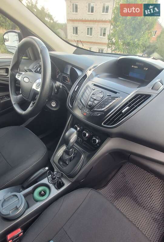 Позашляховик / Кросовер Ford Escape 2013 в Харкові