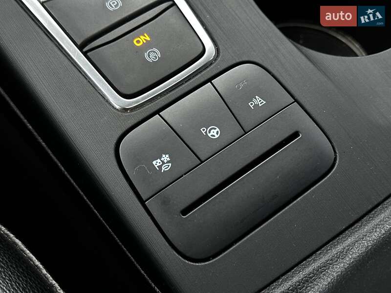 Внедорожник / Кроссовер Ford Escape 2020 в Львове фото 34 Внедорожник / Кроссовер Ford Escape 2020 в Львове