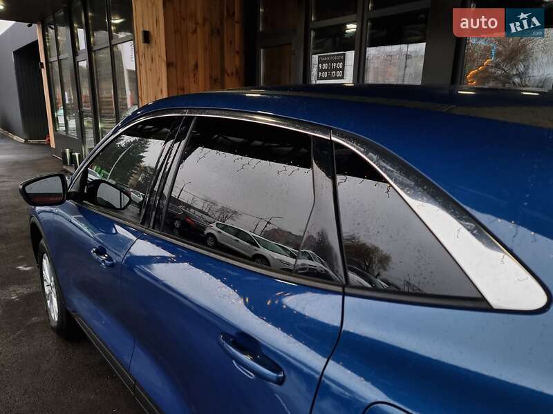 Внедорожник / Кроссовер Ford Escape 2023 в Виннице