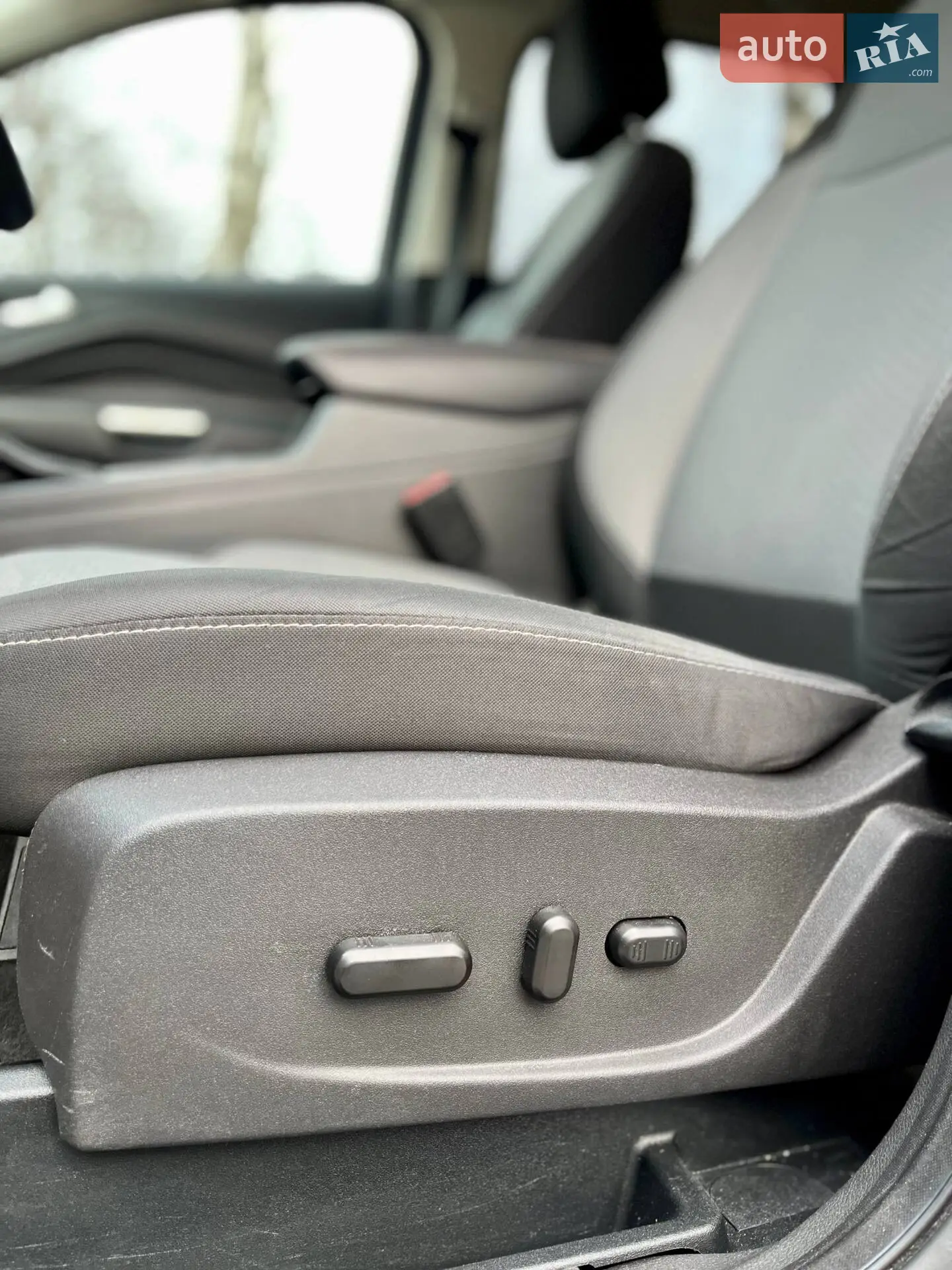2017 Ford Escape - мініатюра 15
