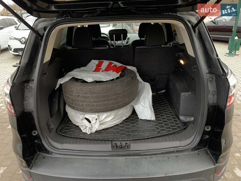 Позашляховик / Кросовер Ford Escape 2018 в Бердичеві