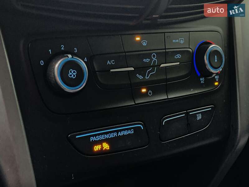 Позашляховик / Кросовер Ford Escape 2018 в Бердичеві