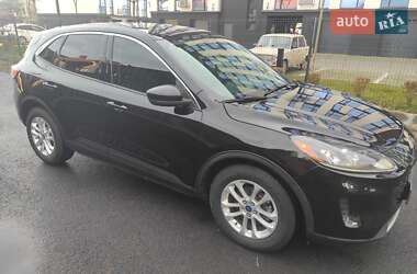 Внедорожник / Кроссовер Ford Escape 2020 в Ивано-Франковске