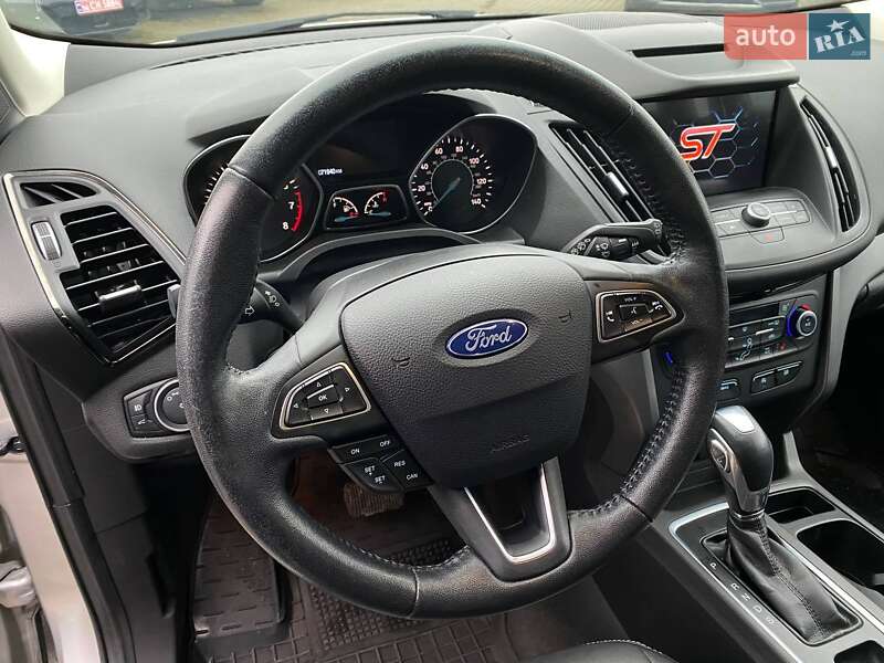 Позашляховик / Кросовер Ford Escape 2018 в Львові фото 14 Позашляховик / Кросовер Ford Escape 2018 в Львові