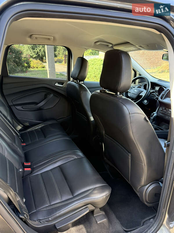 Позашляховик / Кросовер Ford Escape 2018 в Дніпрі