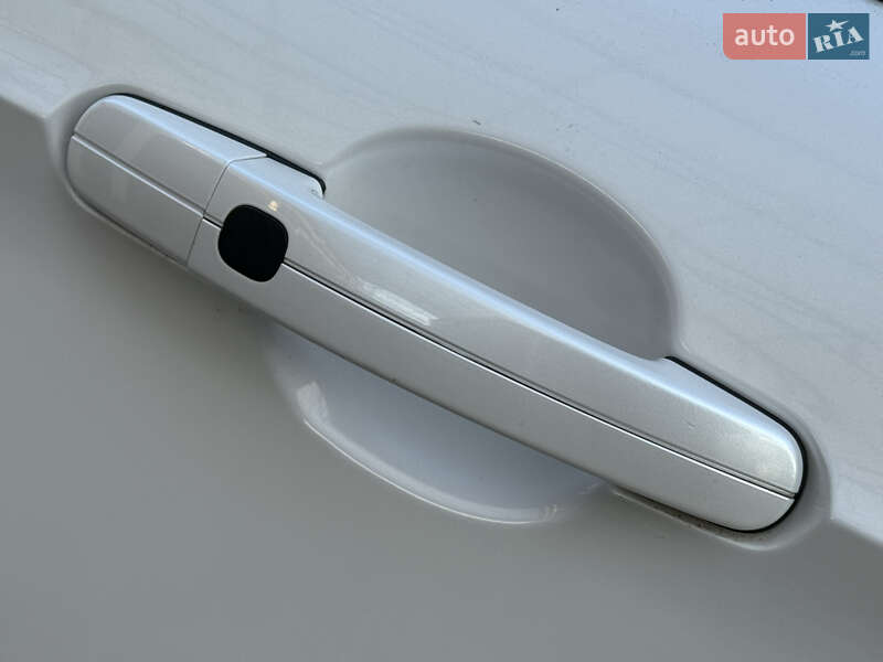 Внедорожник / Кроссовер Ford Escape 2016 в Дрогобыче фото 27 Внедорожник / Кроссовер Ford Escape 2016 в Дрогобыче