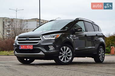 Позашляховик / Кросовер Ford Escape 2018 в Дрогобичі