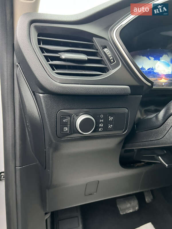 Внедорожник / Кроссовер Ford Escape 2020 в Львове фото 8 Внедорожник / Кроссовер Ford Escape 2020 в Львове