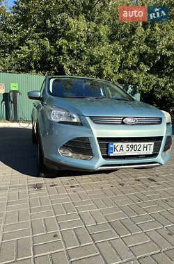 Внедорожник / Кроссовер Ford Escape 2013 в Киеве