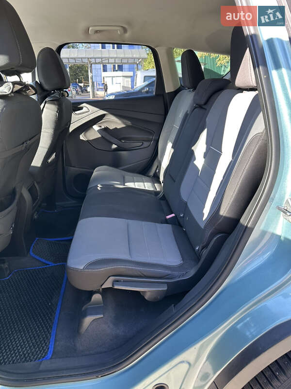 Позашляховик / Кросовер Ford Escape 2013 в Києві фото 13 Позашляховик / Кросовер Ford Escape 2013 в Києві