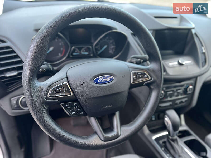 Внедорожник / Кроссовер Ford Escape 2018 в Днепре фото 13 Внедорожник / Кроссовер Ford Escape 2018 в Днепре