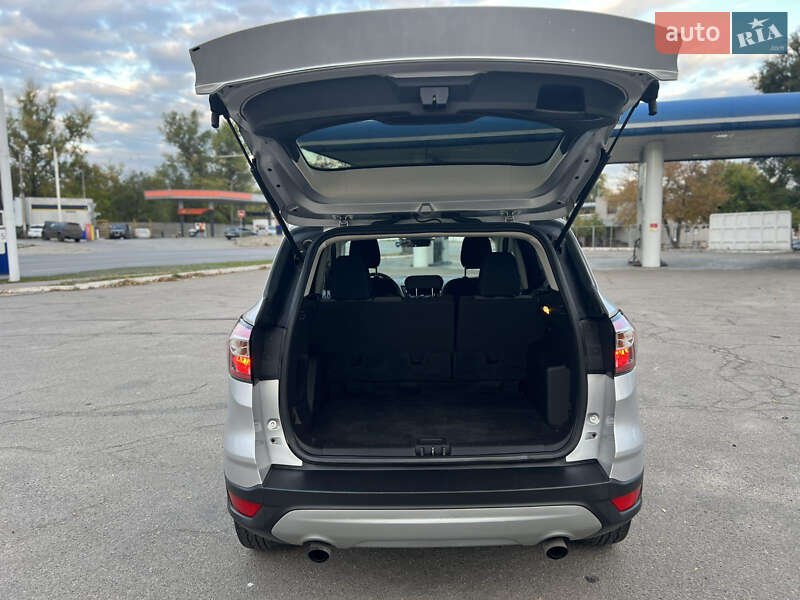 Внедорожник / Кроссовер Ford Escape 2018 в Днепре фото 25 Внедорожник / Кроссовер Ford Escape 2018 в Днепре