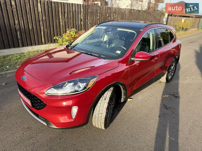 Внедорожник / Кроссовер Ford Escape 2020 в Киеве