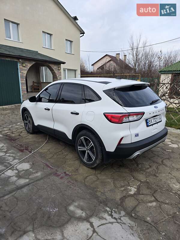 Позашляховик / Кросовер Ford Escape 2022 в Кам'янець-Подільському