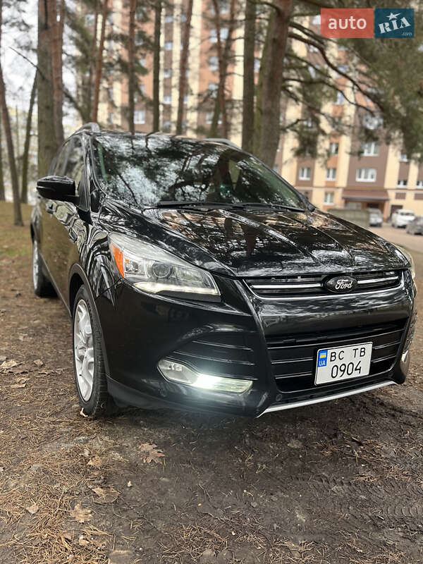 Внедорожник / Кроссовер Ford Escape 2014 в Новояворовске