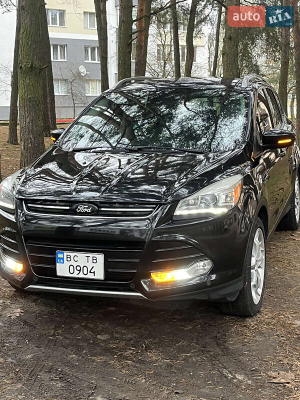 Внедорожник / Кроссовер Ford Escape 2014 в Новояворовске