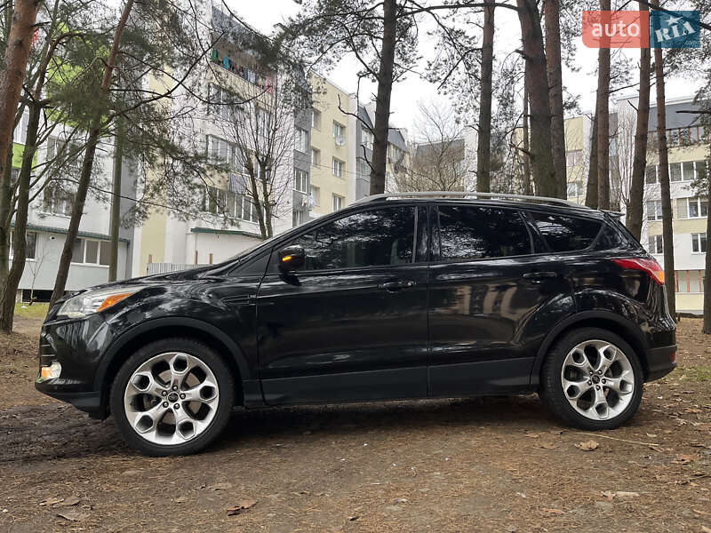 Внедорожник / Кроссовер Ford Escape 2014 в Новояворовске