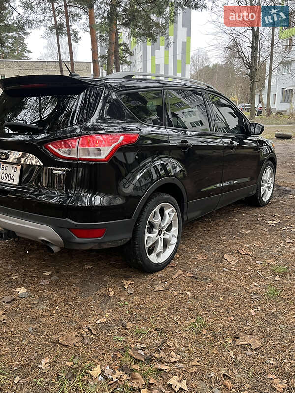 Внедорожник / Кроссовер Ford Escape 2014 в Новояворовске