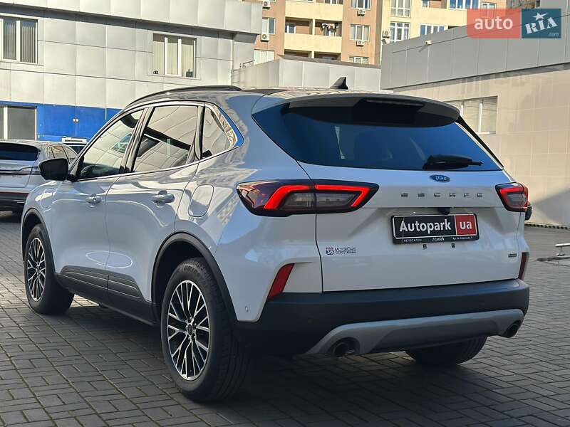 Внедорожник / Кроссовер Ford Escape 2023 в Одессе