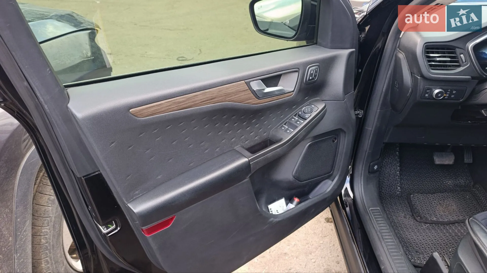 2020 Ford Escape - мініатюра 28