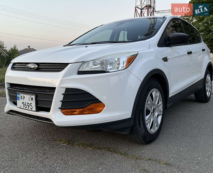 Внедорожник / Кроссовер Ford Escape 2015 в Новомосковске фото 2 Внедорожник / Кроссовер Ford Escape 2015 в Новомосковске