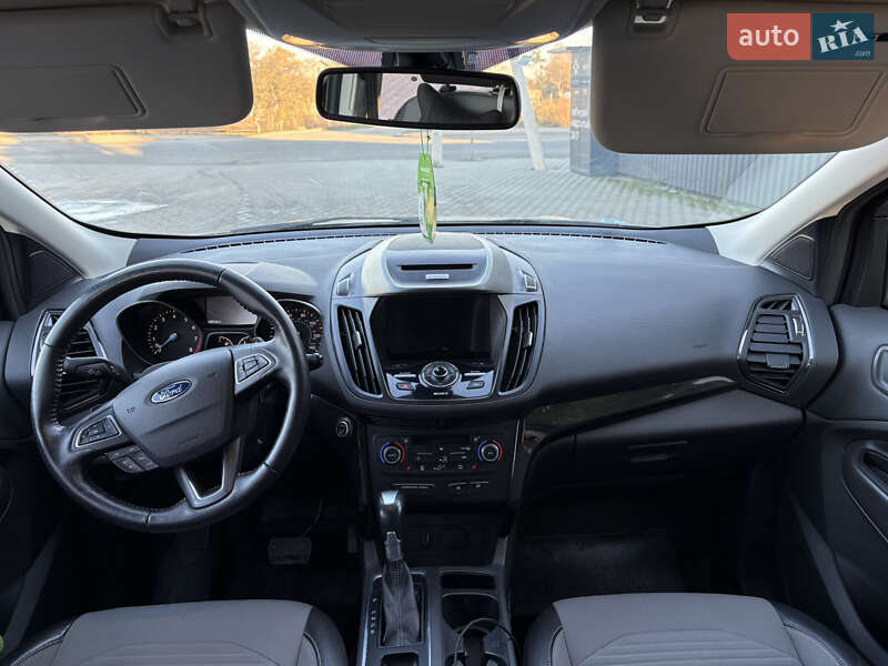 Внедорожник / Кроссовер Ford Escape 2016 в Тернополе