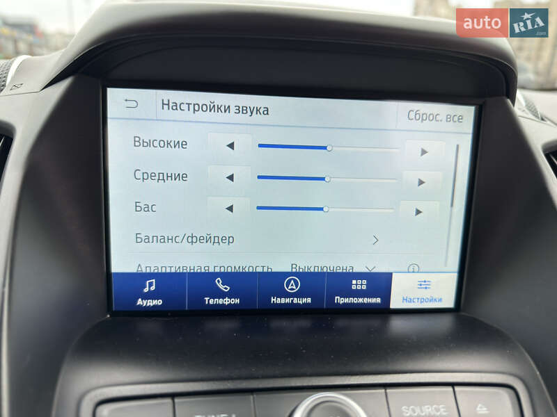 Позашляховик / Кросовер Ford Escape 2017 в Києві