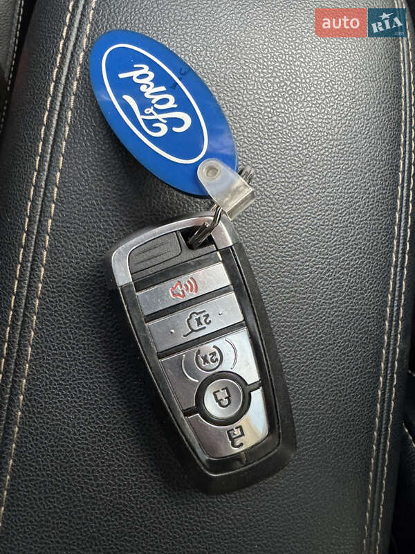 Внедорожник / Кроссовер Ford Escape 2021 в Киеве фото 15 Внедорожник / Кроссовер Ford Escape 2021 в Киеве