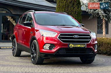 Позашляховик / Кросовер Ford Escape 2018 в Львові