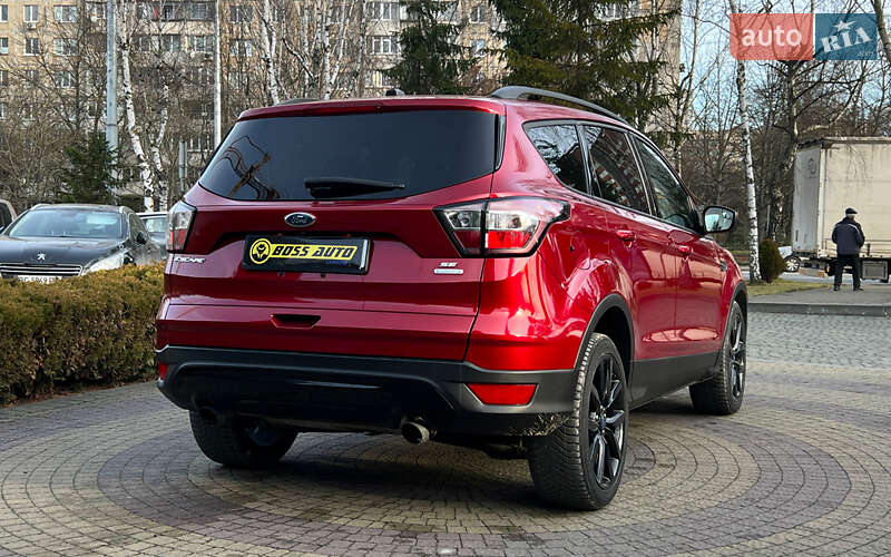 Позашляховик / Кросовер Ford Escape 2018 в Львові