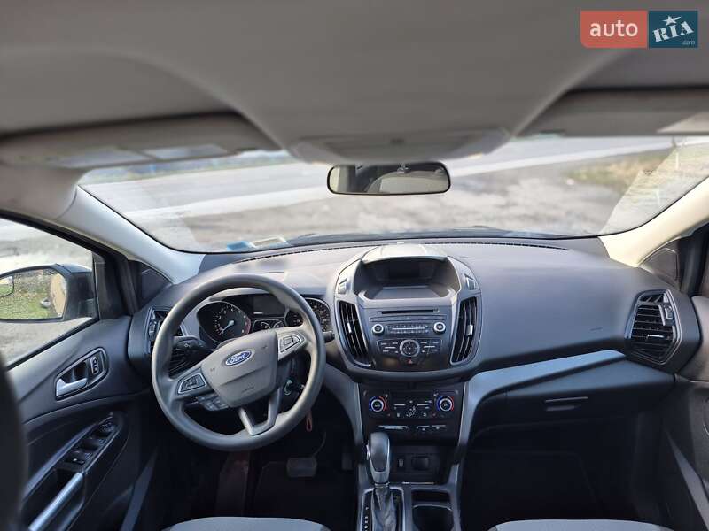 Внедорожник / Кроссовер Ford Escape 2018 в Дубно