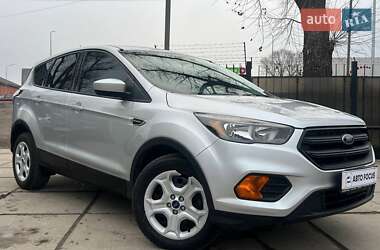 Внедорожник / Кроссовер Ford Escape 2017 в Киеве