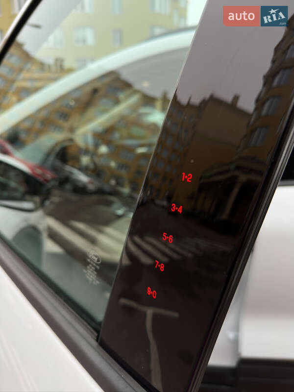 Внедорожник / Кроссовер Ford Escape 2019 в Киеве